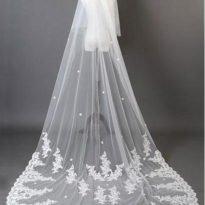 Beautiful Ivory/white Tulle Flower Wedding..