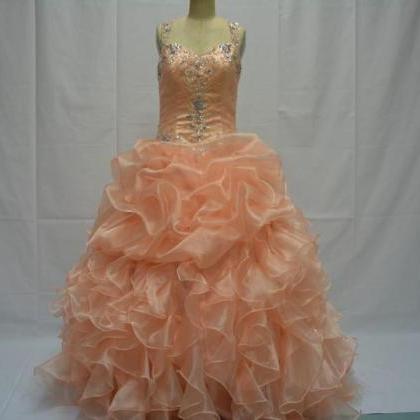 Organza Ball Gown Quinceanera Dresses Sweetheart..