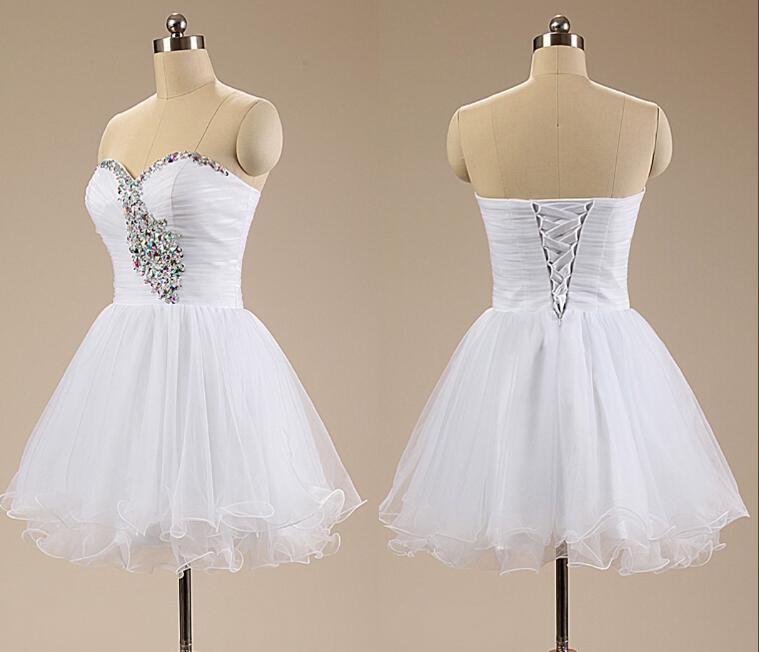 Elegant White Short Homecoming Dresses,2015 Sexy Prom Dresses,sweetheart Homecoming Dresses,crystals Girls Homecoming Party Dresses